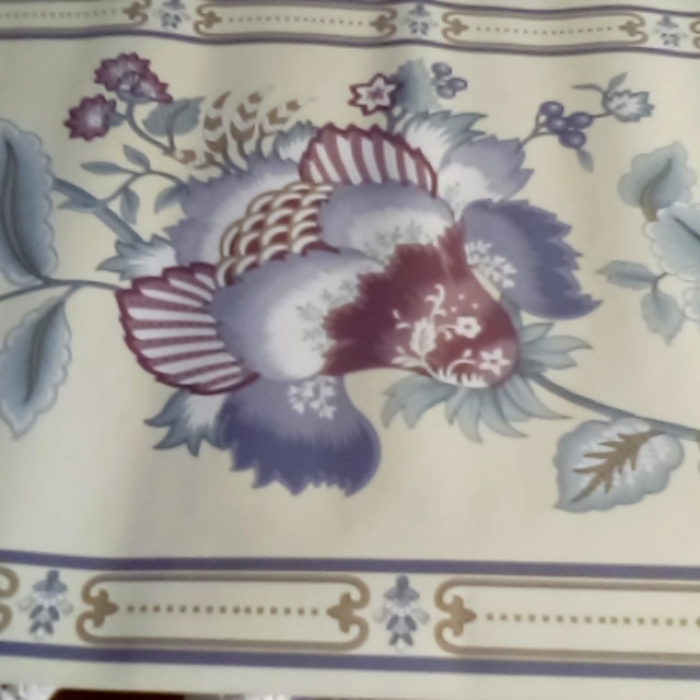 1 French design border